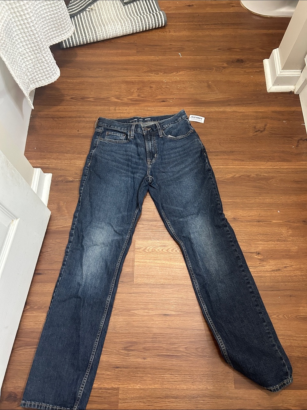 Old Navy Men's Straight-Leg Jeans in Dark Blue Wash